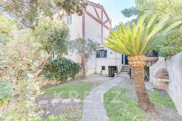 Maison début XXe avec jardin à rénover