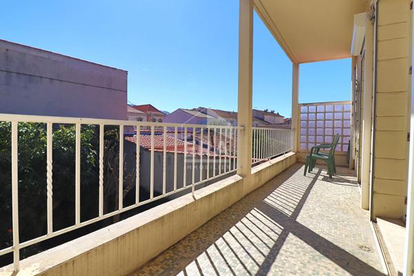 A vendre  13010 maison individuelle garage double jardin lumineux calme