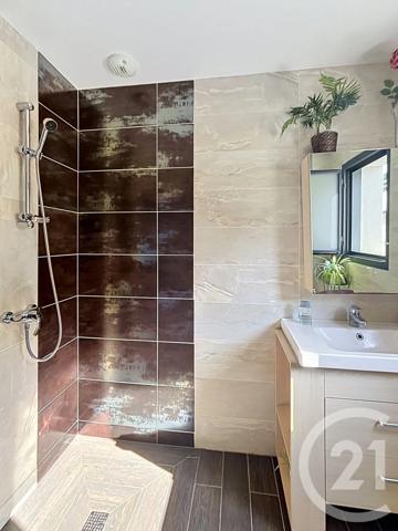 Maison à vendre  4 pièces - 122,70 m 2   LE PUY EN VELAY  - 43