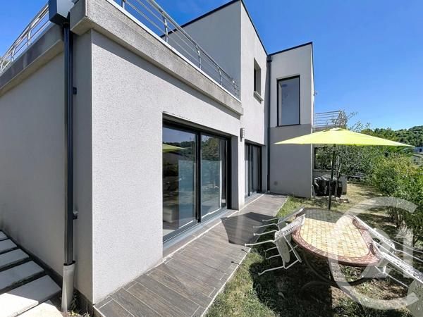 Maison à vendre  4 pièces - 122,70 m 2   LE PUY EN VELAY  - 43
