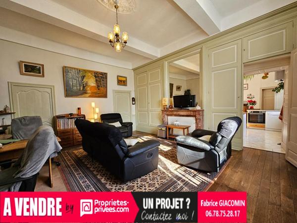 ASTAFFORT (47220) - Ancien domaine agricole à vendre