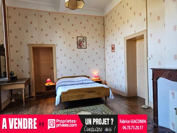 ASTAFFORT (47220) - Ancien domaine agricole à vendre