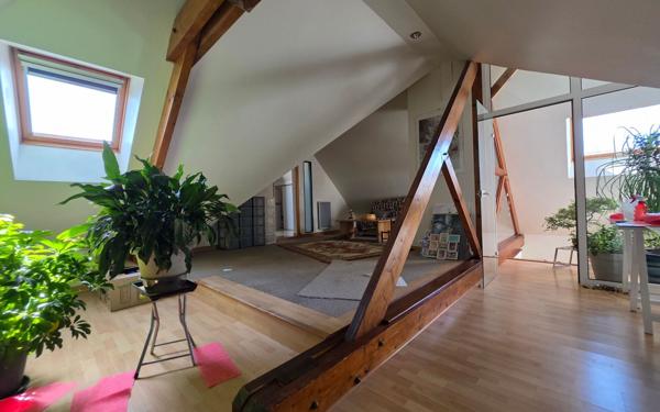 Maison à vendre    6 pièces • 127 m2 Champs-sur-Marne