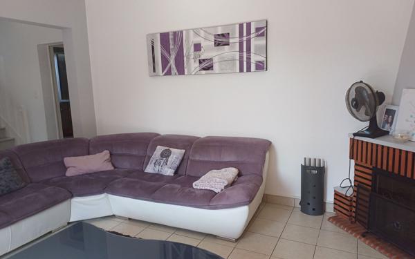 Maison à louer    5 pièces •  Saint-Pierre-du-Mont