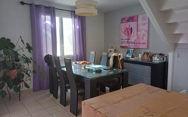 Maison à louer    5 pièces •  Saint-Pierre-du-Mont