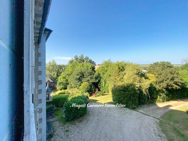 Demeure 8 pièces - 180 m² habitables dans son parc arboré de 1 ha 746