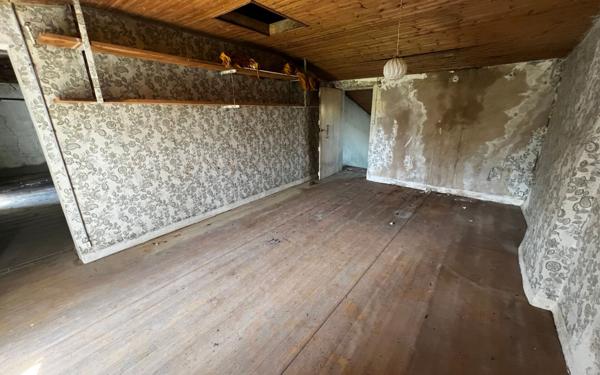 Maison à vendre    4 pièces • 223 m2 Cozes