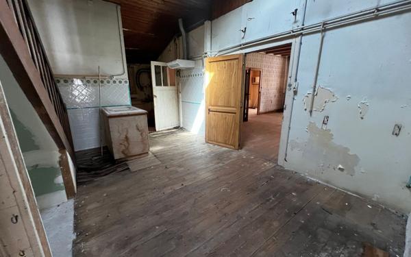 Maison à vendre    4 pièces • 223 m2 Cozes