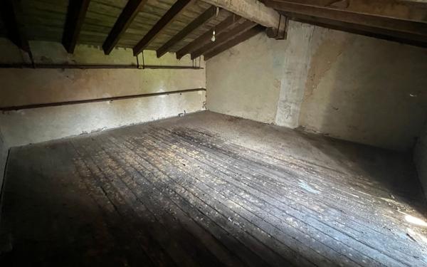 Maison à vendre    4 pièces • 223 m2 Cozes