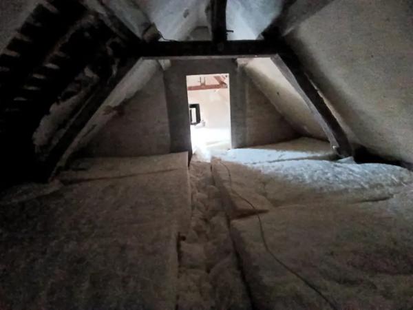 Deux appartements dans immeuble de rapport