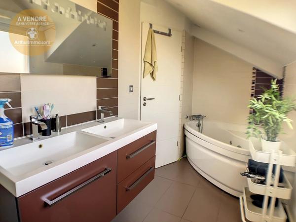 Vente Maison 8 pièces 135 m2 à Domont