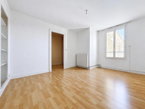 Appartement 192 240 € Saint-Loubès 6 p 130 m² DPE F