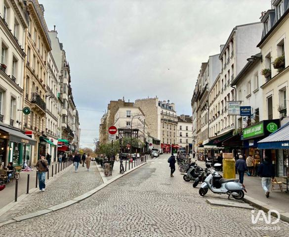 Location appartement 2 pièces 37 m² Paris 18