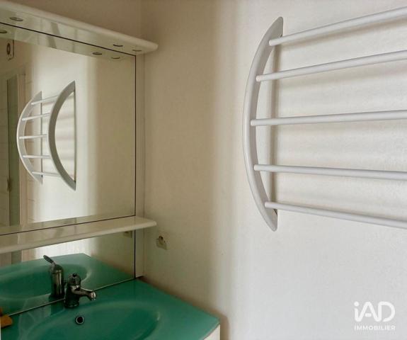 Location appartement 2 pièces 37 m² Paris 18