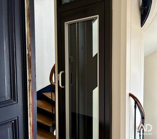 Location appartement 2 pièces 37 m² Paris 18