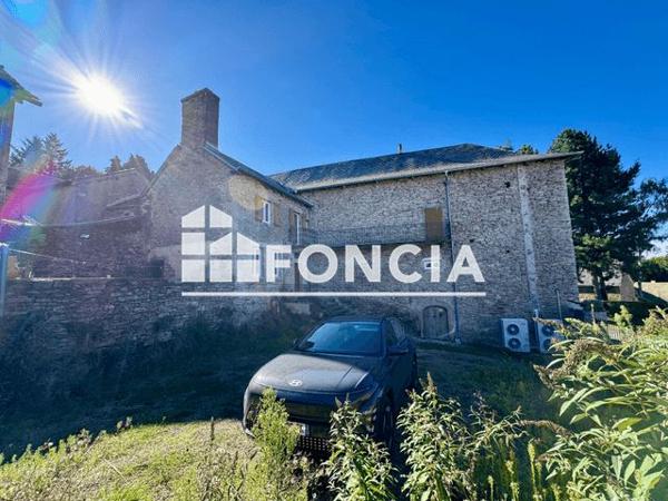 À vendre Maison 8 pièces 267 m² - Salles-curan 12410