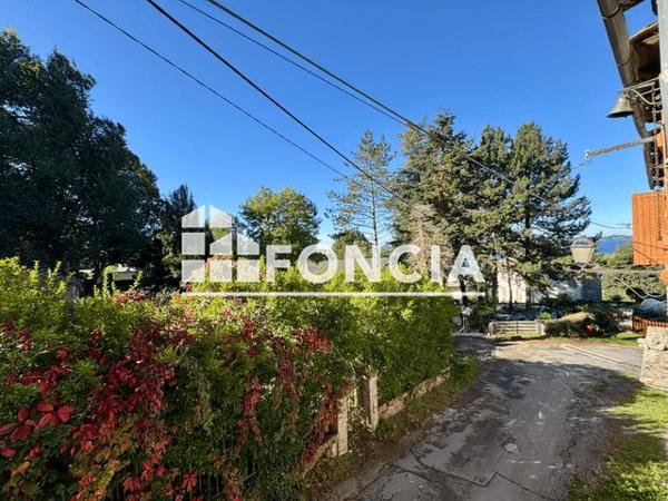 À vendre Maison 8 pièces 267 m² - Salles-curan 12410