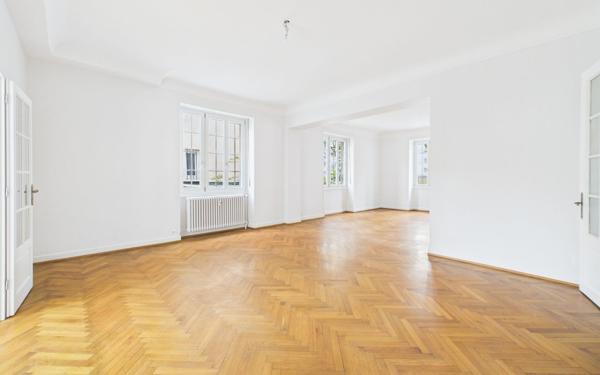 Appartement à louer    7 pièces •  Strasbourg
