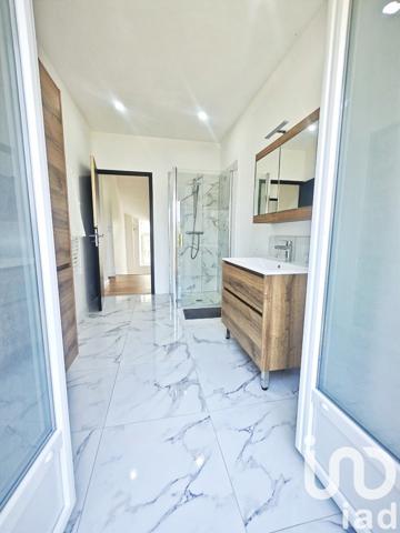 Maison à vendre 6 pièces 215 m² Champs-sur-Yonne