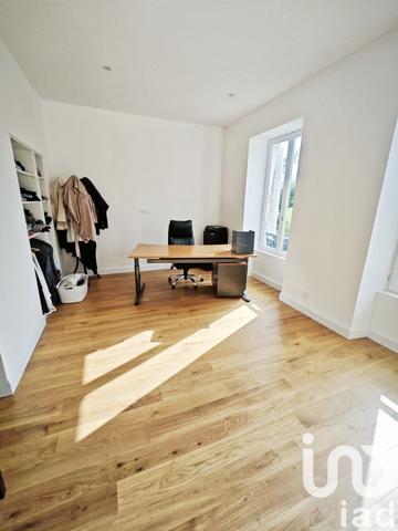 Maison à vendre 6 pièces 215 m² Champs-sur-Yonne