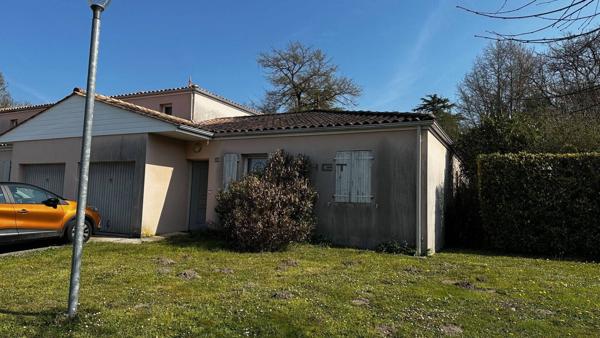 Maison 4 pièces 79 m² SAINT MICHEL - 16470