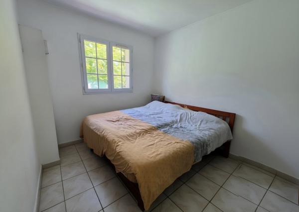 Maison
         6 pièces
        - 163 m² Exclusivité 662 000 € *