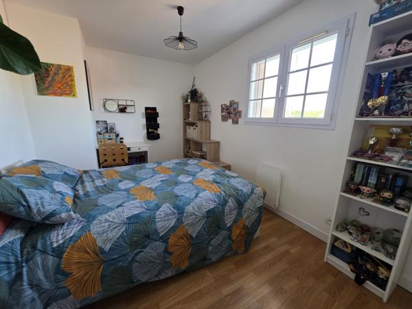 Maison
         6 pièces
        - 163 m² Exclusivité 662 000 € *