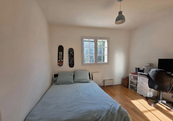 Maison
         6 pièces
        - 163 m² Exclusivité 662 000 € *