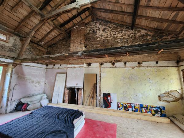 Maison à Thiviers, 24800 - 4 pièces 69m²