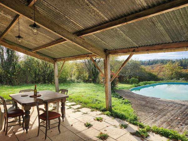 Maison à Thiviers, 24800 - 4 pièces 69m²