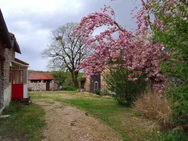 Maison à Thiviers, 24800 - 4 pièces 69m²