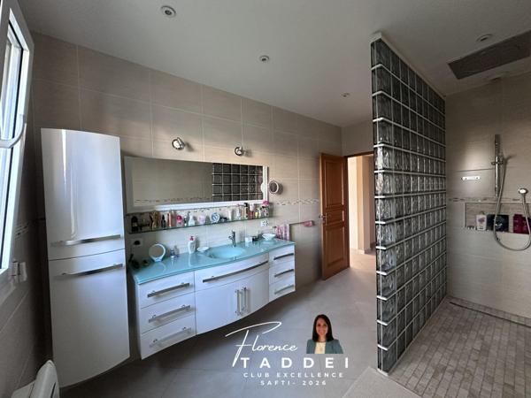 Propriété d'exception en centre de Limours