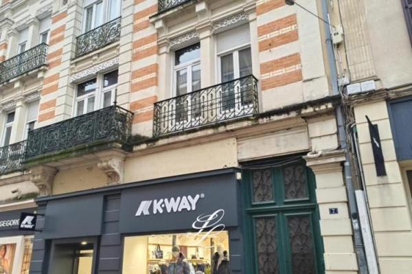 Vente - Appartement 5 pièces 117 m 2 LE MANS (72000)