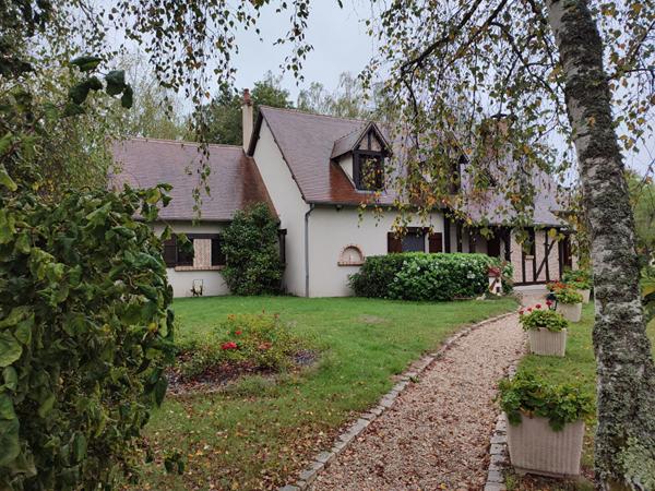 Maison proche Lamotte Beuvron de 182 m2