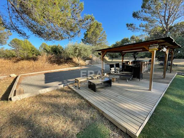 Maison Lambesc 5 pièces 123m2 + piscine lagon + sauna et jacuzzi + triple garagesur parcelle de7000m²