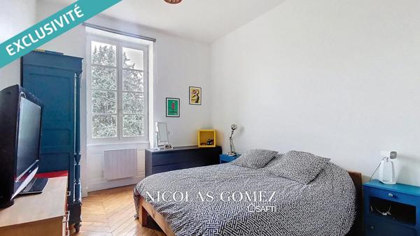 Appartement T4 bourgeois - Collonges-Au-Mont-d'Or