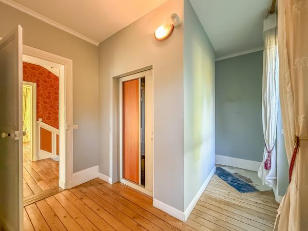 demeure Bourgeoise avec ascensseur dans l'un des plus beau village du Vexin