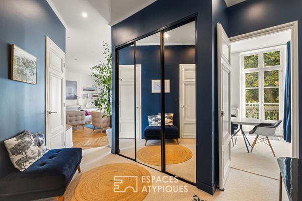 Appartement ancien rénové avec balcon