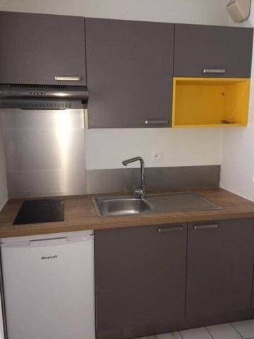 Appartement 2 pièces                                        - 44000 Nantes Réf : 12256