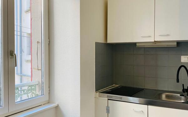 Immeuble à vendre    7 pièces •  Voiron