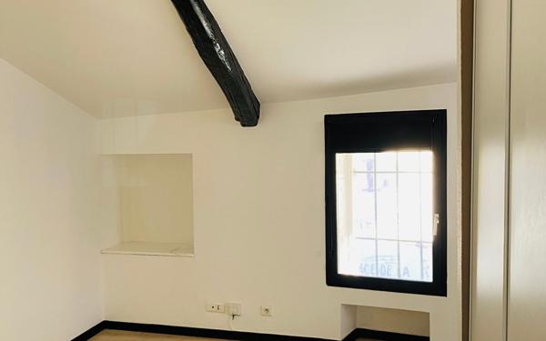 Immeuble à vendre    7 pièces •  Voiron