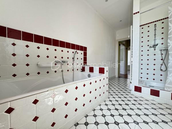 Maison de maitre de 216 m²