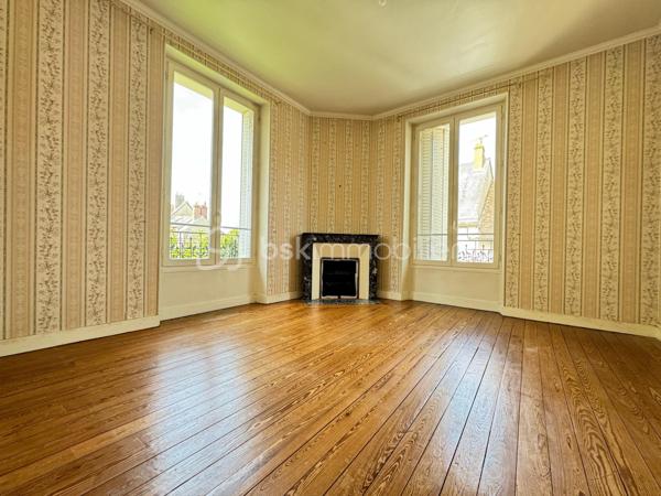 Maison de maitre de 216 m²