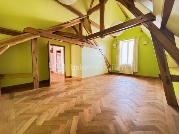 Maison de maitre de 216 m²