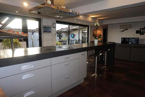 LOFT 270 m² + 235 m² COMBLES AMÉNAGEABLES ? TERRASSE ? DOUBLE GARAGE