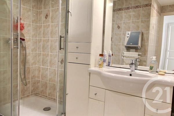 Appartement F3 à vendre  3 pièces - 61,22 m 2   BIOT  - 06