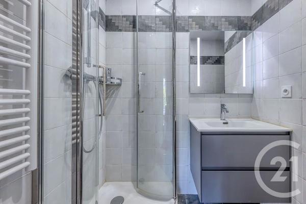 Appartement F3 à vendre  3 pièces - 86 m 2   NICE  - 06