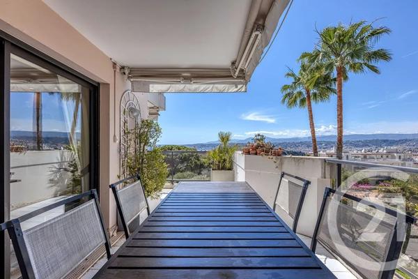 Appartement F3 à vendre  3 pièces - 86 m 2   NICE  - 06
