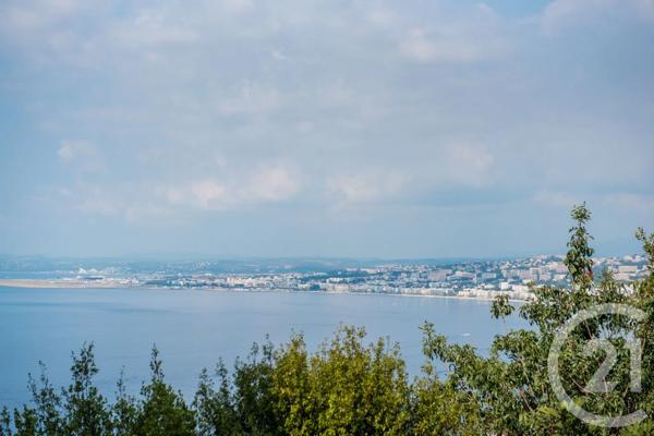Appartement F3 à vendre  3 pièces - 86 m 2   NICE  - 06
