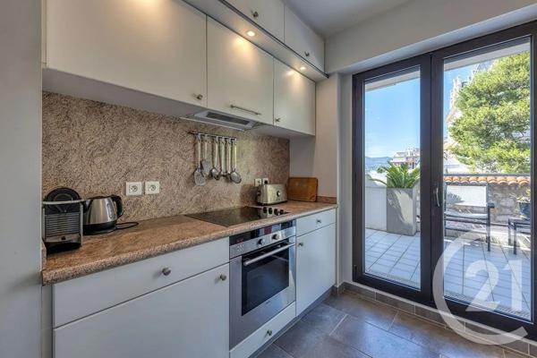 Appartement F3 à vendre  3 pièces - 86 m 2   NICE  - 06